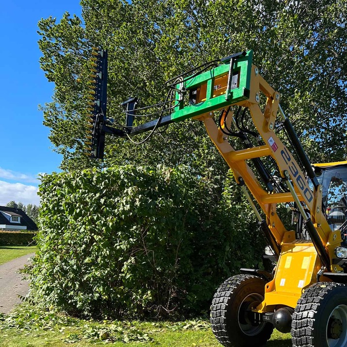 Hækkeklipper til frontlæsser med boltet Trima-beslag