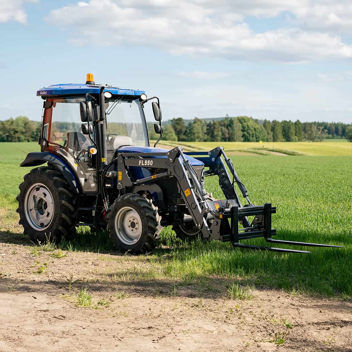 Traktor Lovol 50 hk 4WD med frontlæsser, Stage V