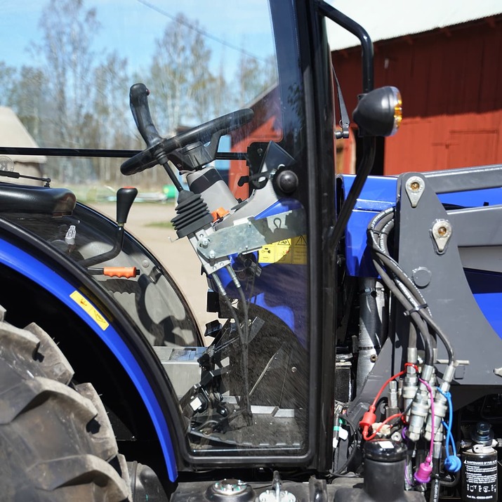 Traktor Lovol 40 hk 4wd med frontlæsser, Stage V
