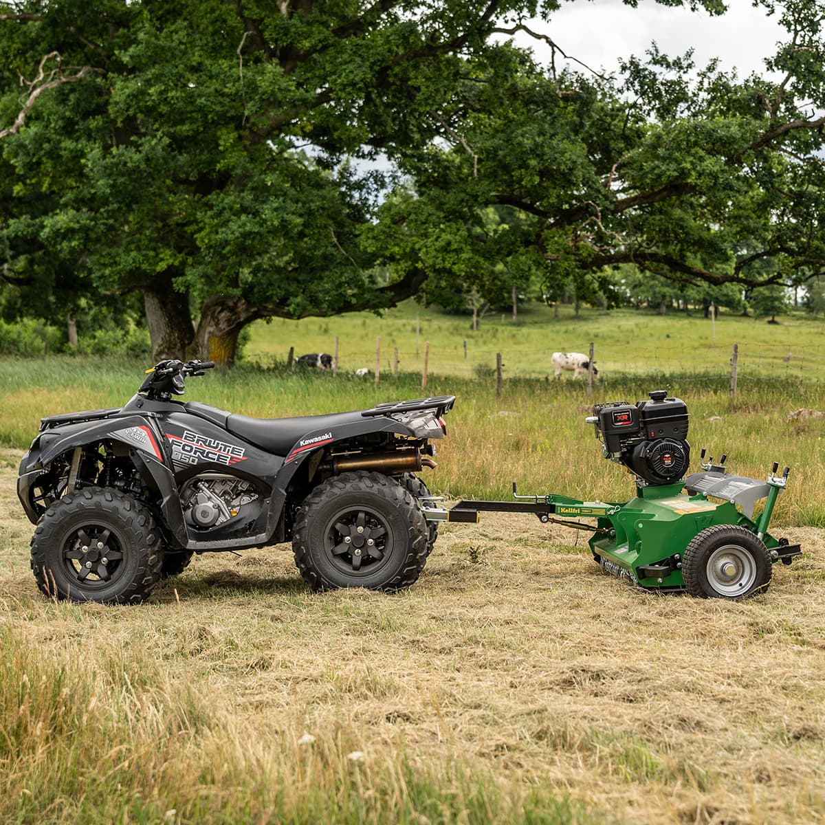 Slagleklipper ATV med bagklap, 1,5 m, Briggs and Stratton 13,5 hk