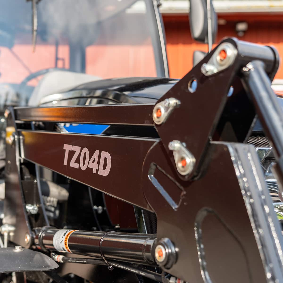 Traktor Lovol 55 hk PRO 4WD med frontlæsser, Stage V