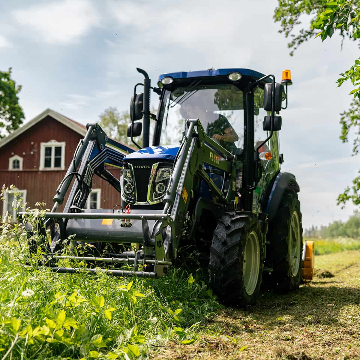 Traktor Lovol 50 hk 4WD med frontlæsser, Stage V