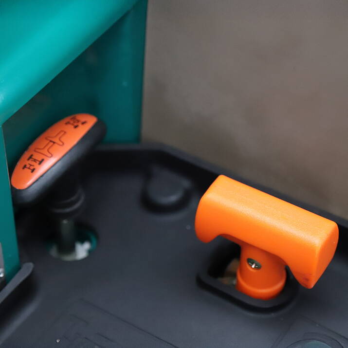 Kompakttraktor Lovol 25 hk med frontlæsser, uden førerhus 