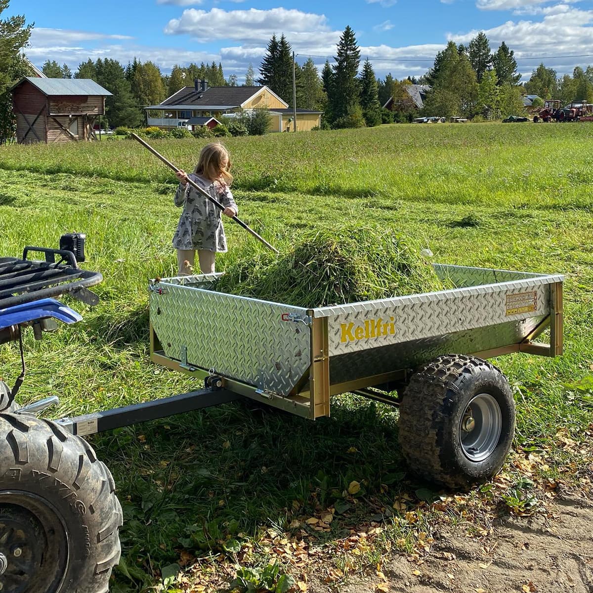 Tipvogn ATV 500 kg med galvaniseret dørkplade