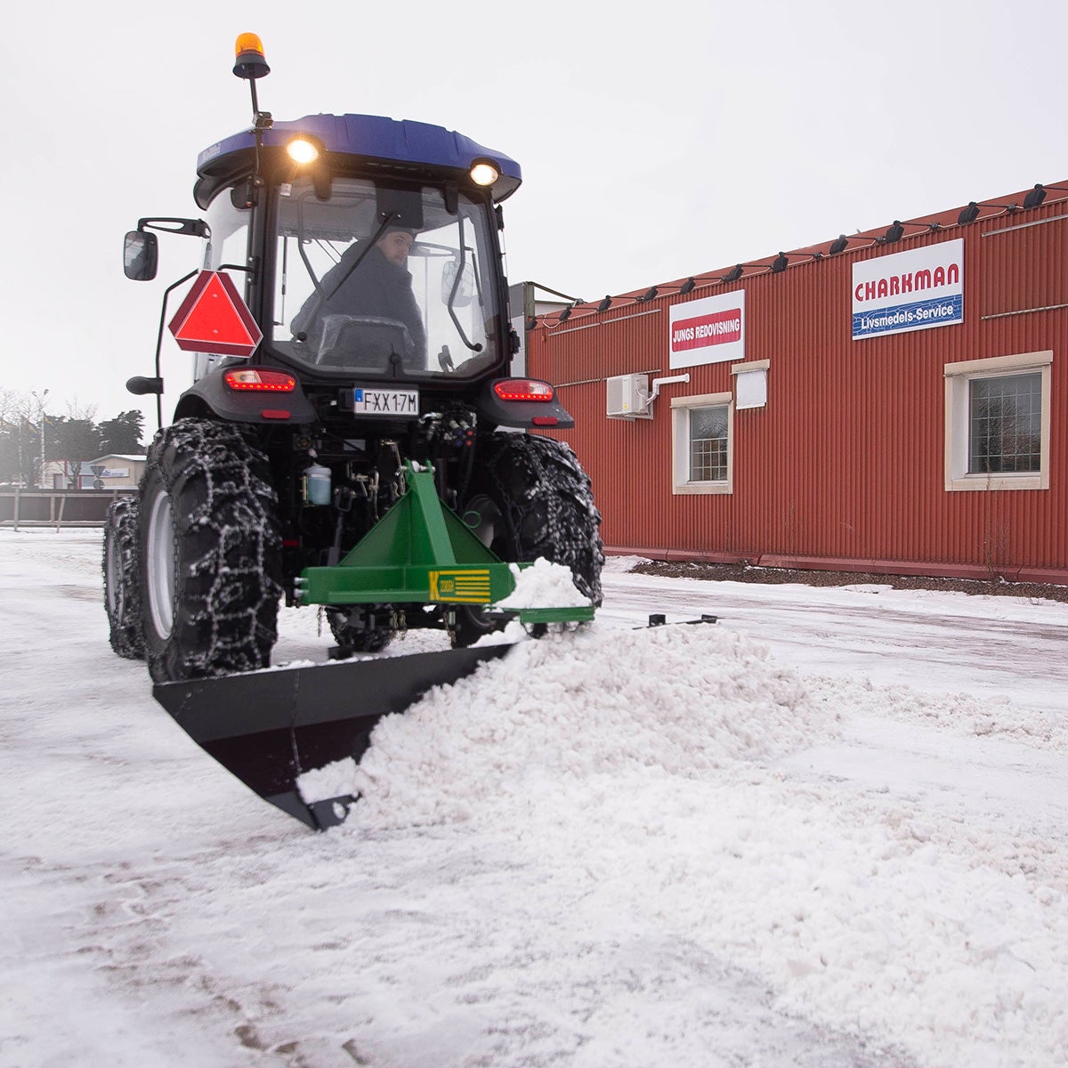 Traktor Lovol 50 hk 4WD med frontlæsser, Stage V