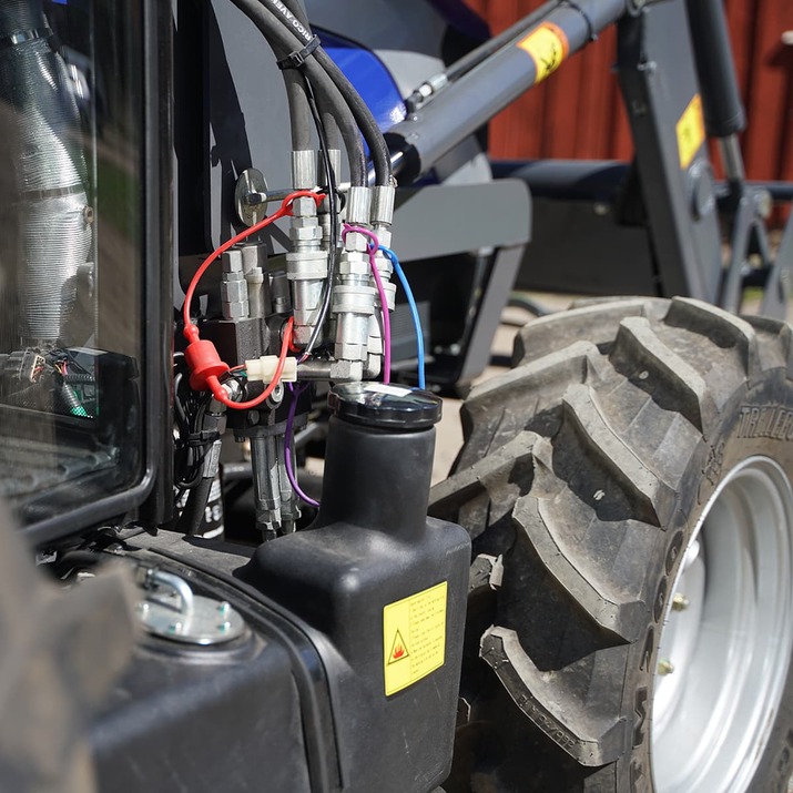 Traktor Lovol 40 hk 4wd med frontlæsser, Stage V