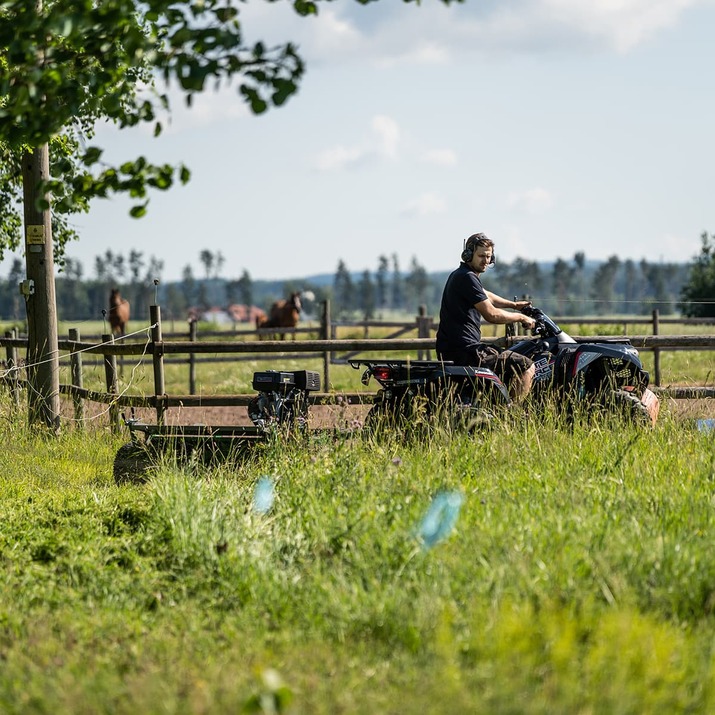 Slagleklipper ATV med bagklap, 1,2 m, 15 hk