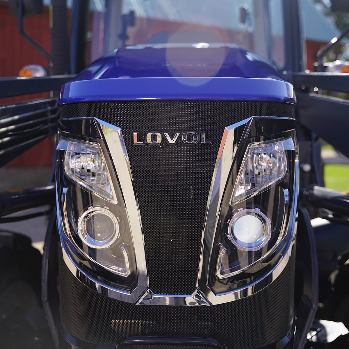 Traktor Lovol 50 hk 4WD med frontlæsser, Stage V