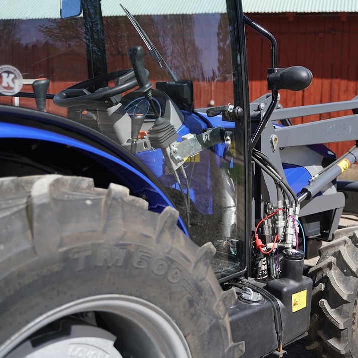 Traktor Lovol 40 hk 4wd med frontlæsser, Stage V