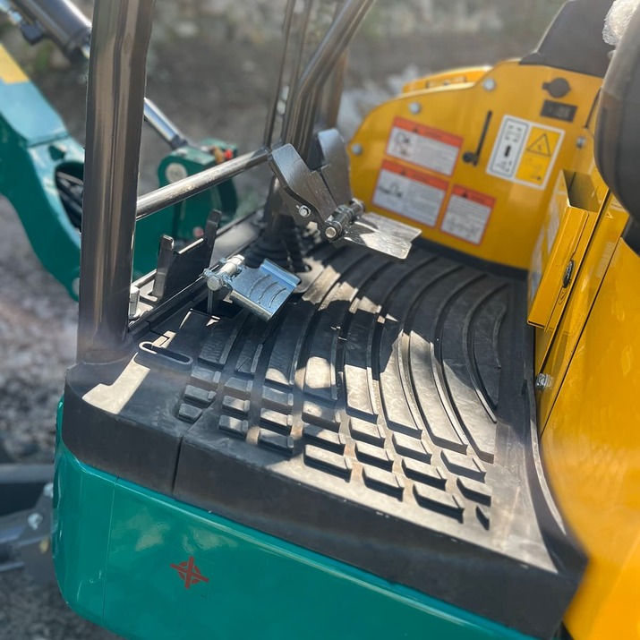 Lovol minigraver 1,8 ton uden kabine, hurtigskift S30/180 med tilt