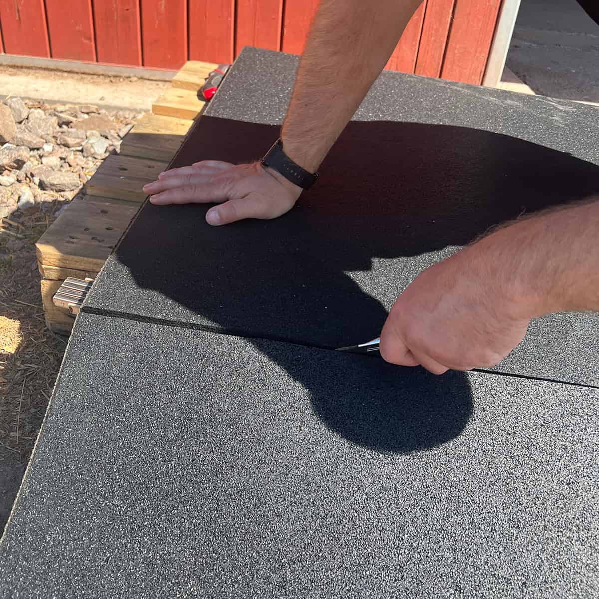 Staldmåtte 20 mm, 1 x 1 m, pakke til hesteboks 3,5 x 3,5 meter