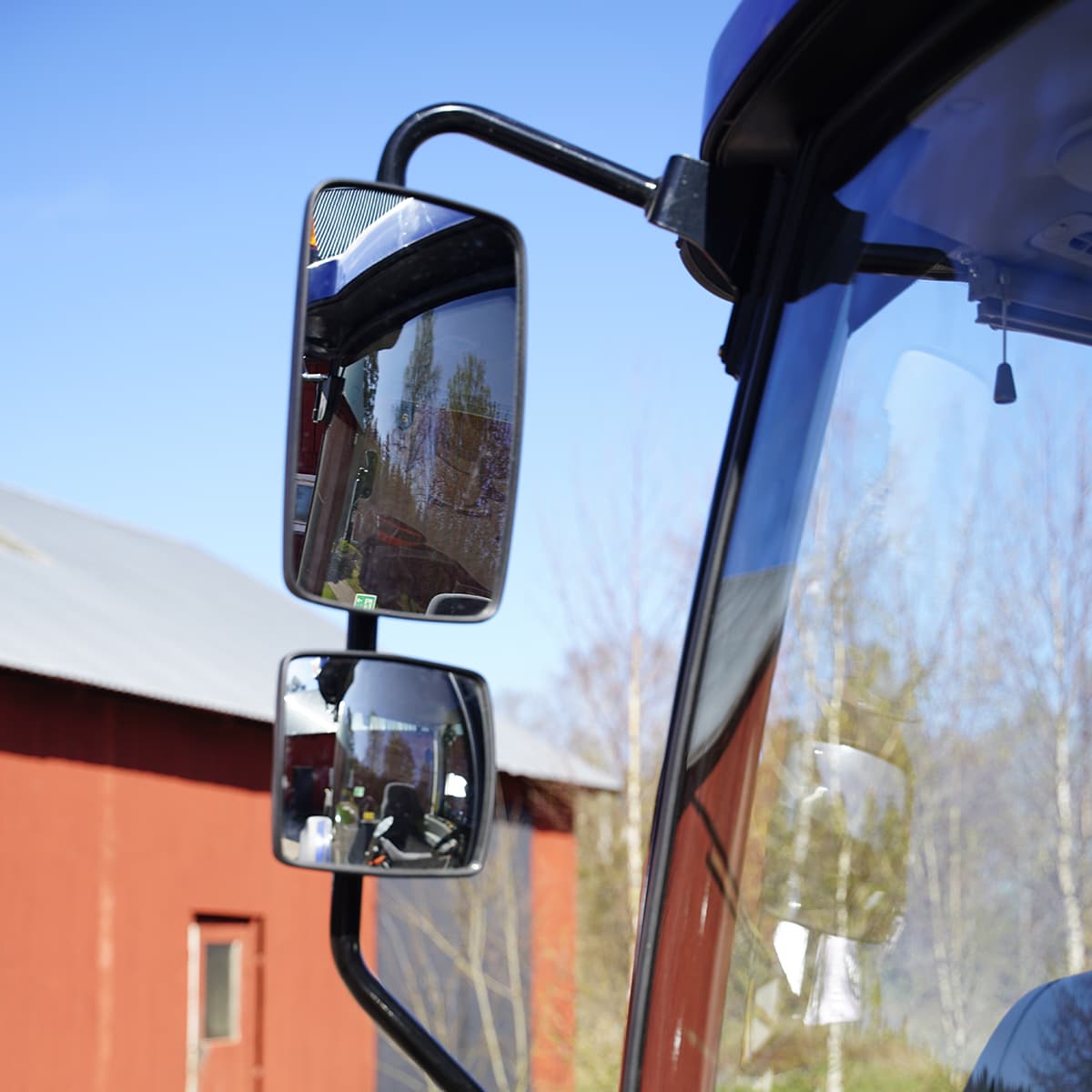 Traktor Lovol 50 hk 4WD med frontlæsser, Stage V