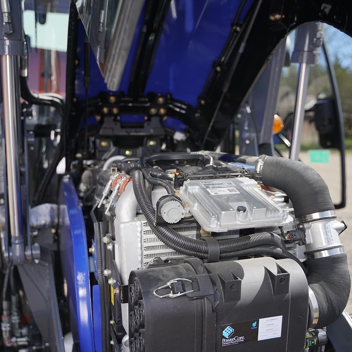 Traktor Lovol 40 hk 4wd med frontlæsser, Stage V