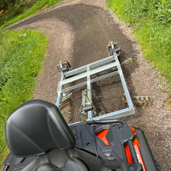 Vejhøvl ATV 3-stål med elektrisk høj- og sænkbarfuktion