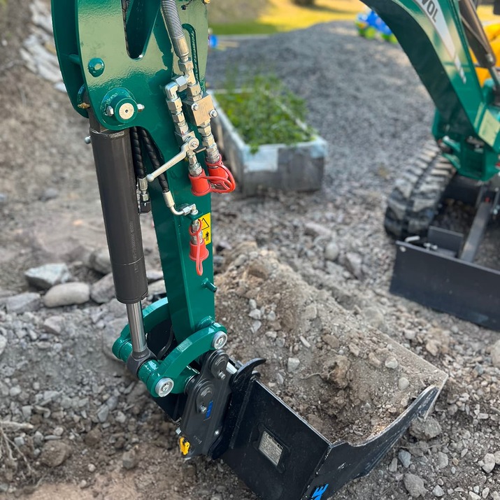 Lovol minigraver 1,8 ton uden kabine, hurtigskift S30/180 med tilt