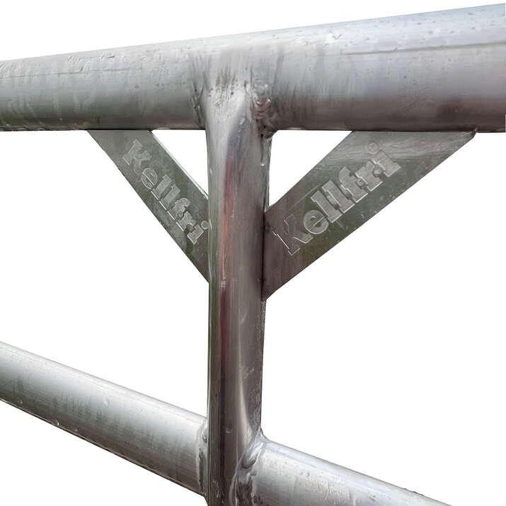 Fangelåge i aluminium med fodbukke