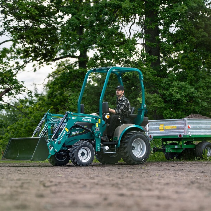 Kompakttraktor Lovol 25 hk med frontlæsser, uden førerhus