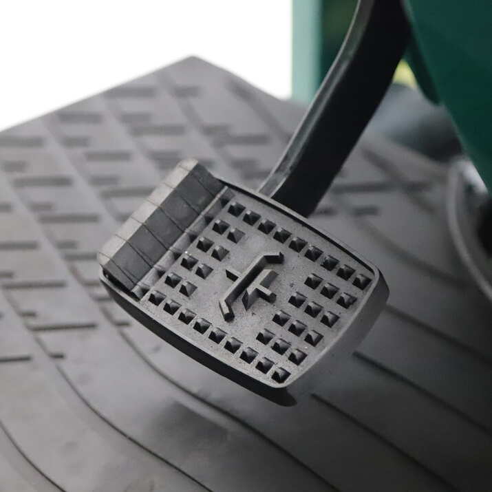 Kompakttraktor Lovol 25 hk med frontlæsser, uden førerhus 