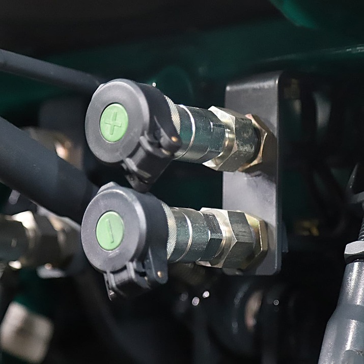 Kompakttraktor Lovol 25 hk med frontlæsser, uden førerhus 