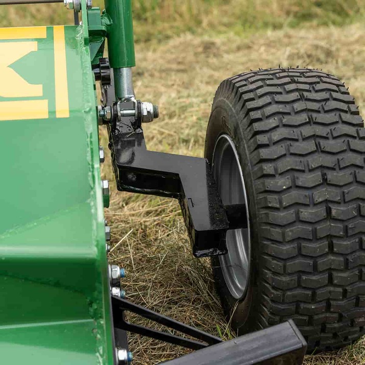 Slagleklipper ATV med bagklap, 1,2 m, Briggs and Stratton 13,5 hk