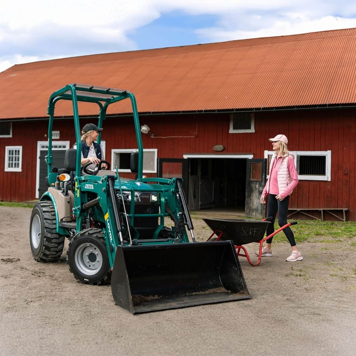 Kompakttraktor Lovol 25 hk med frontlæsser, uden førerhus