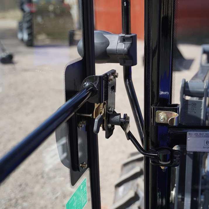 Traktor Lovol 40 hk 4wd med frontlæsser, Stage V